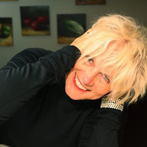 Meet your Posher, Edna